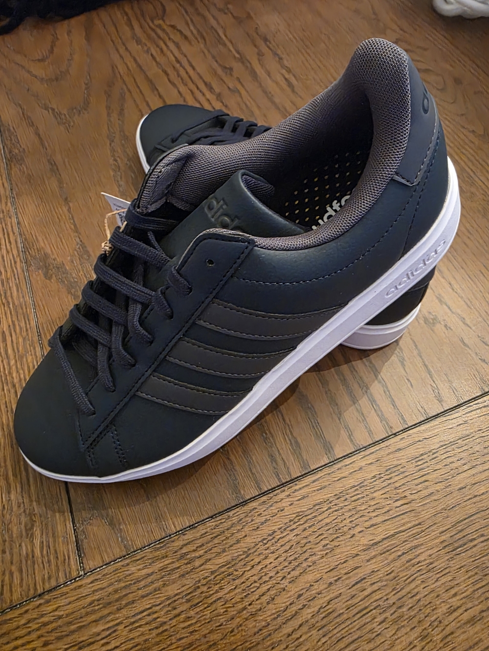 Adidas Men’s Navy Classic Lace-Up Sneakers-New